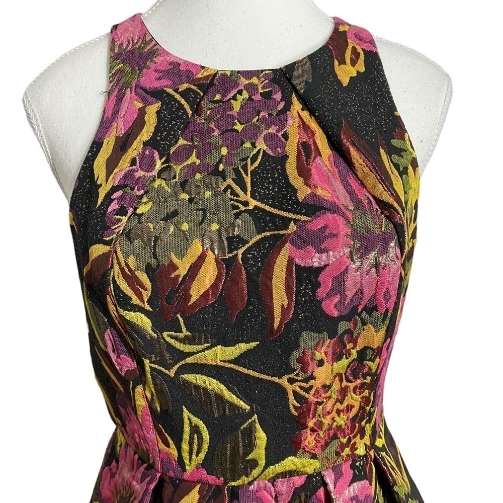 Gianni Bini Brocade floral and metallic dress - Picture 3 of 15